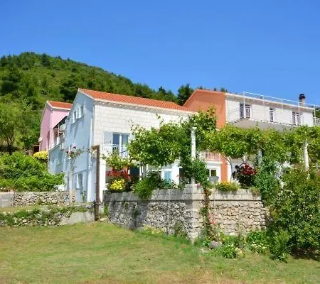 With Large Terrace 3558-4 Apartman Žuljana