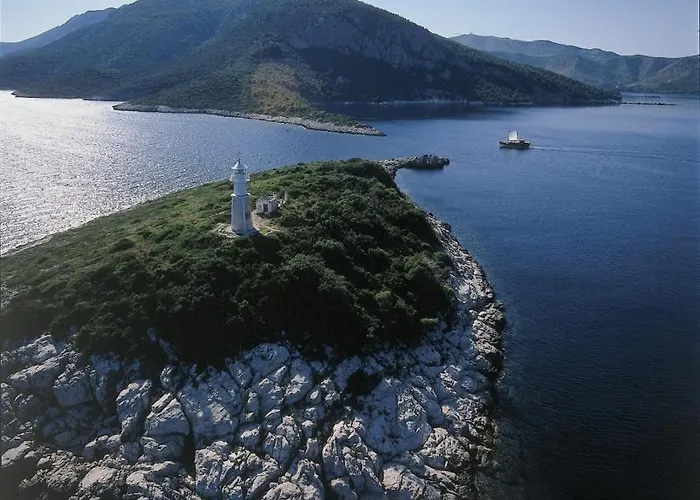 Daire With Large Terrace 3558-4 *