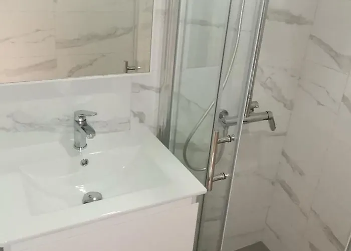 Daire With Large Terrace 3558-4 *